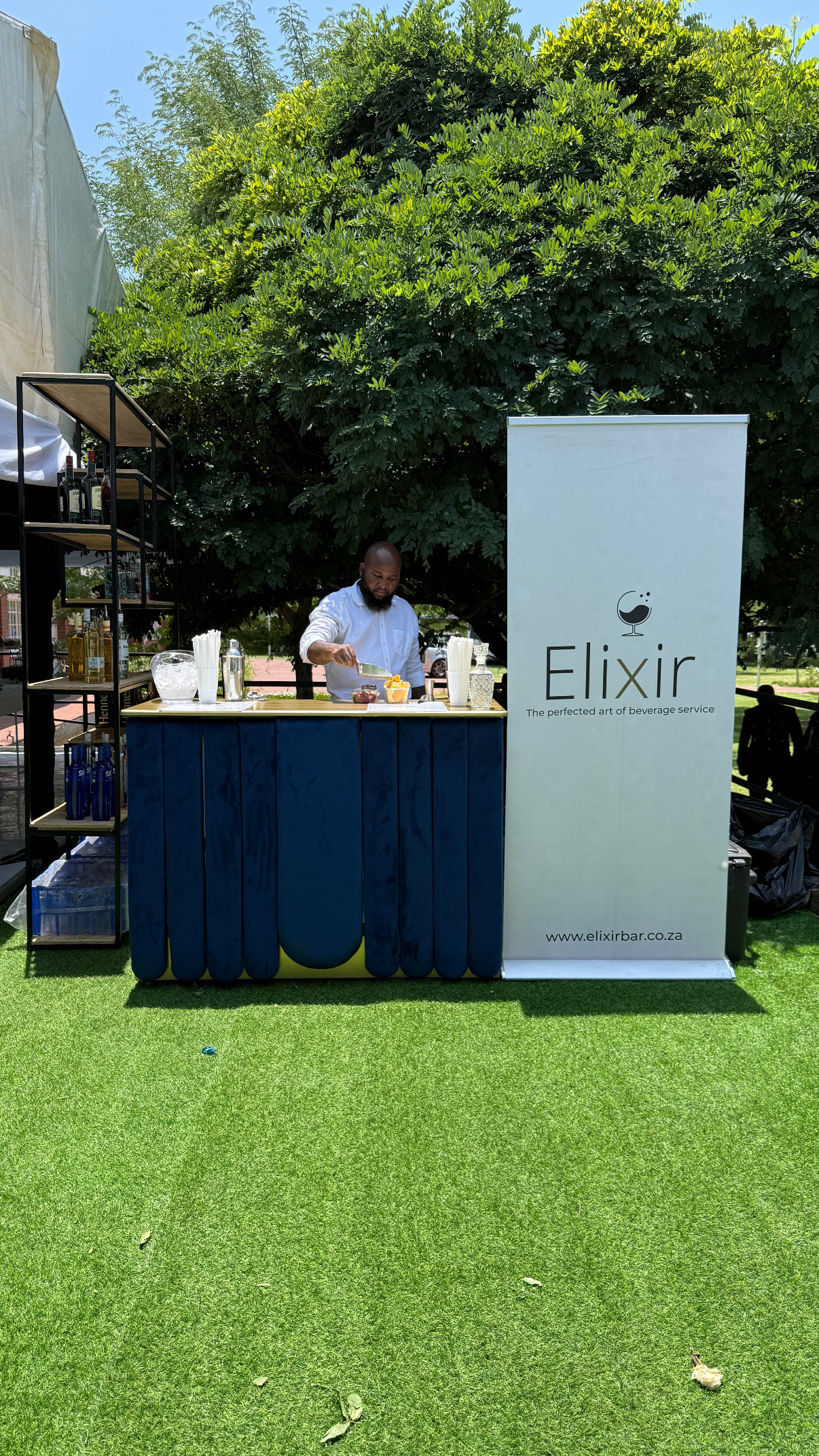 Elixir Mobile Bar Samuel event photo 6